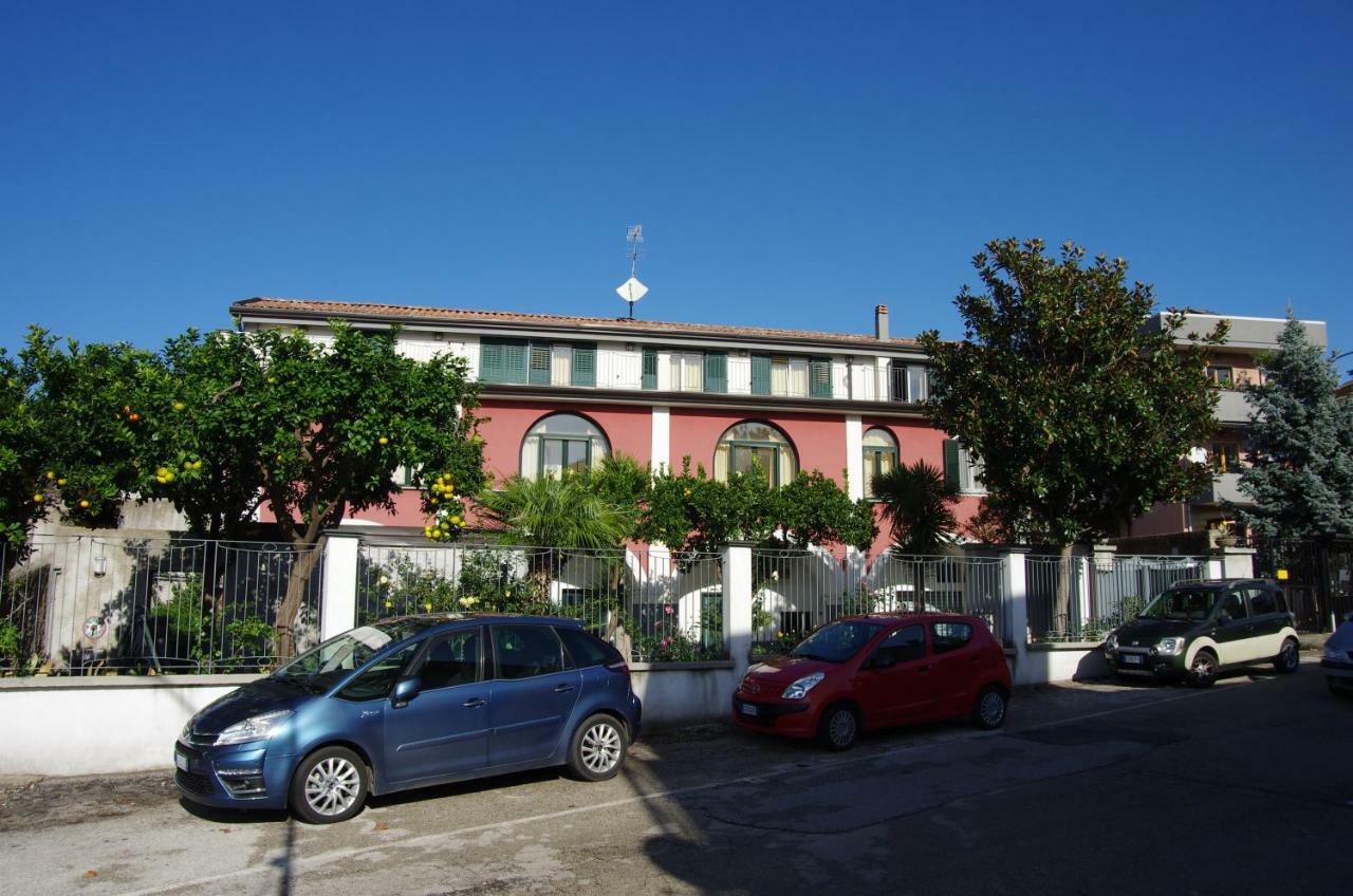 La Magnolia B&B Baronissi Ngoại thất bức ảnh